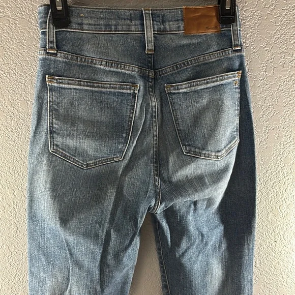 Madewell Skinny Flare Jeans in Kenwick Wash